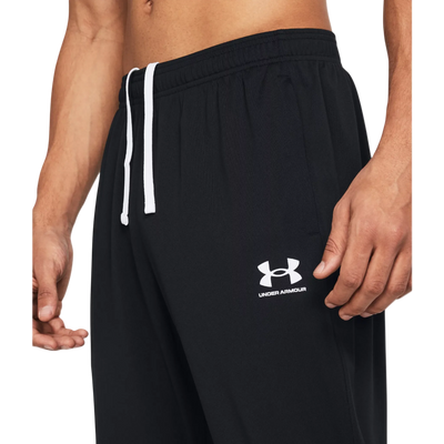 Under Armour Challenger Mens Pants black side detail with logo